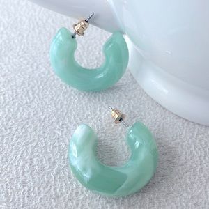 Sea foam chunky earrings